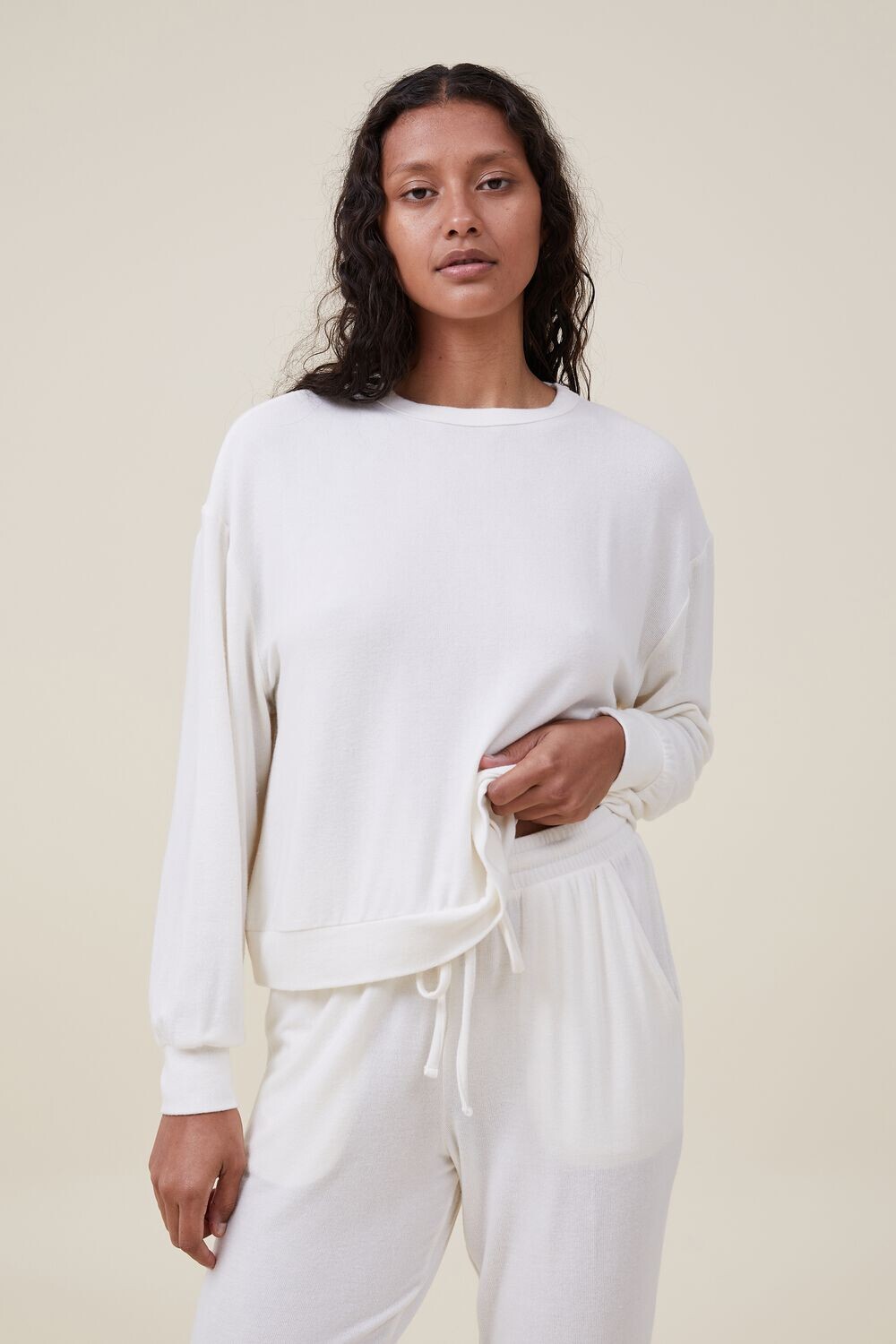 

Супермягкая футболка с длинными рукавами Cotton On Body