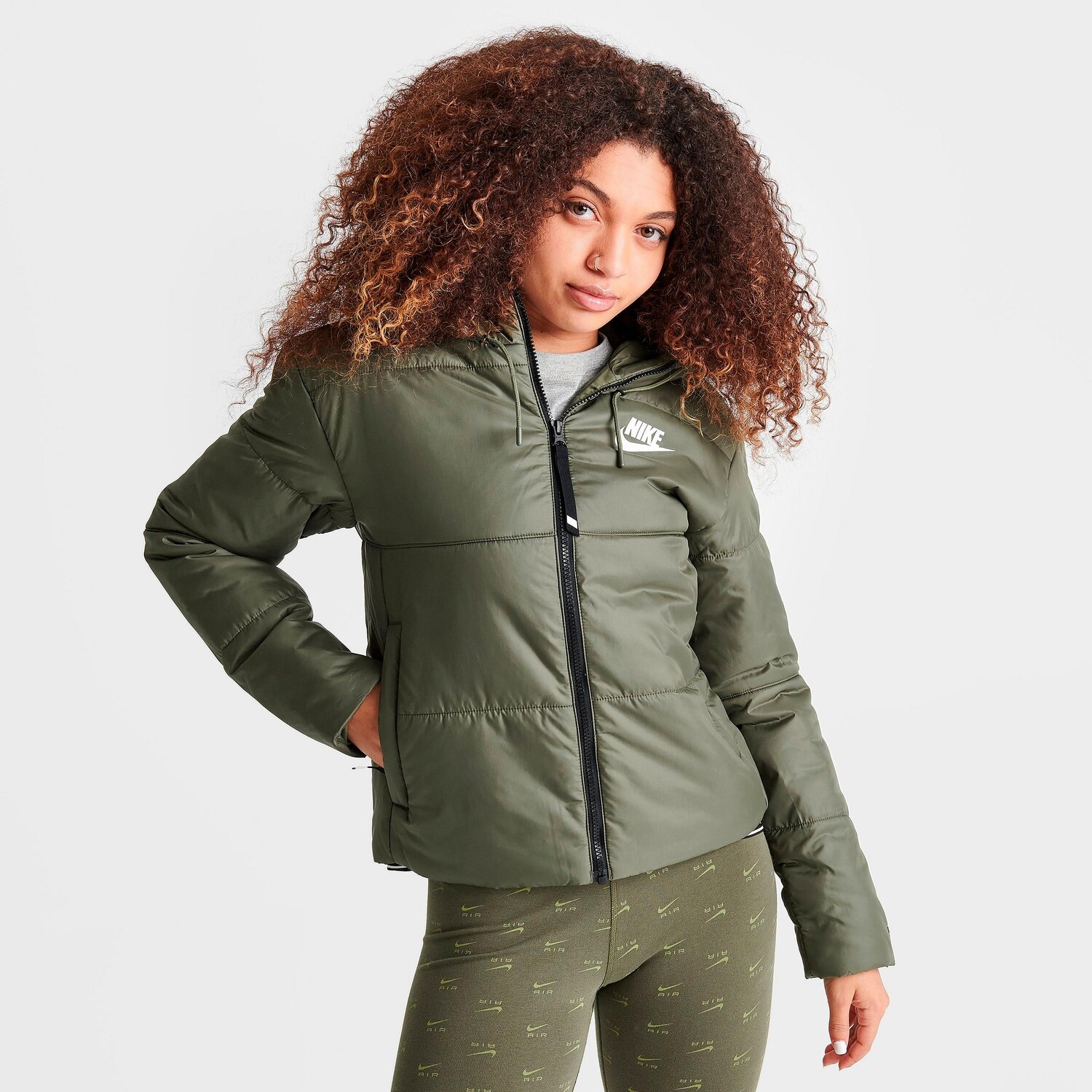 

Женская пуховая куртка Nike Sportswear Therma-FIT Repel, коричневый