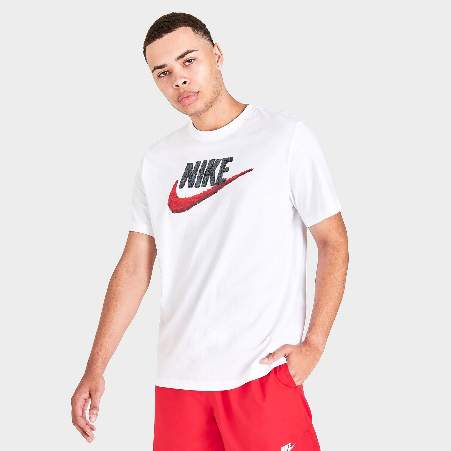 

Футболка с логотипом Nike Sportswear, белый