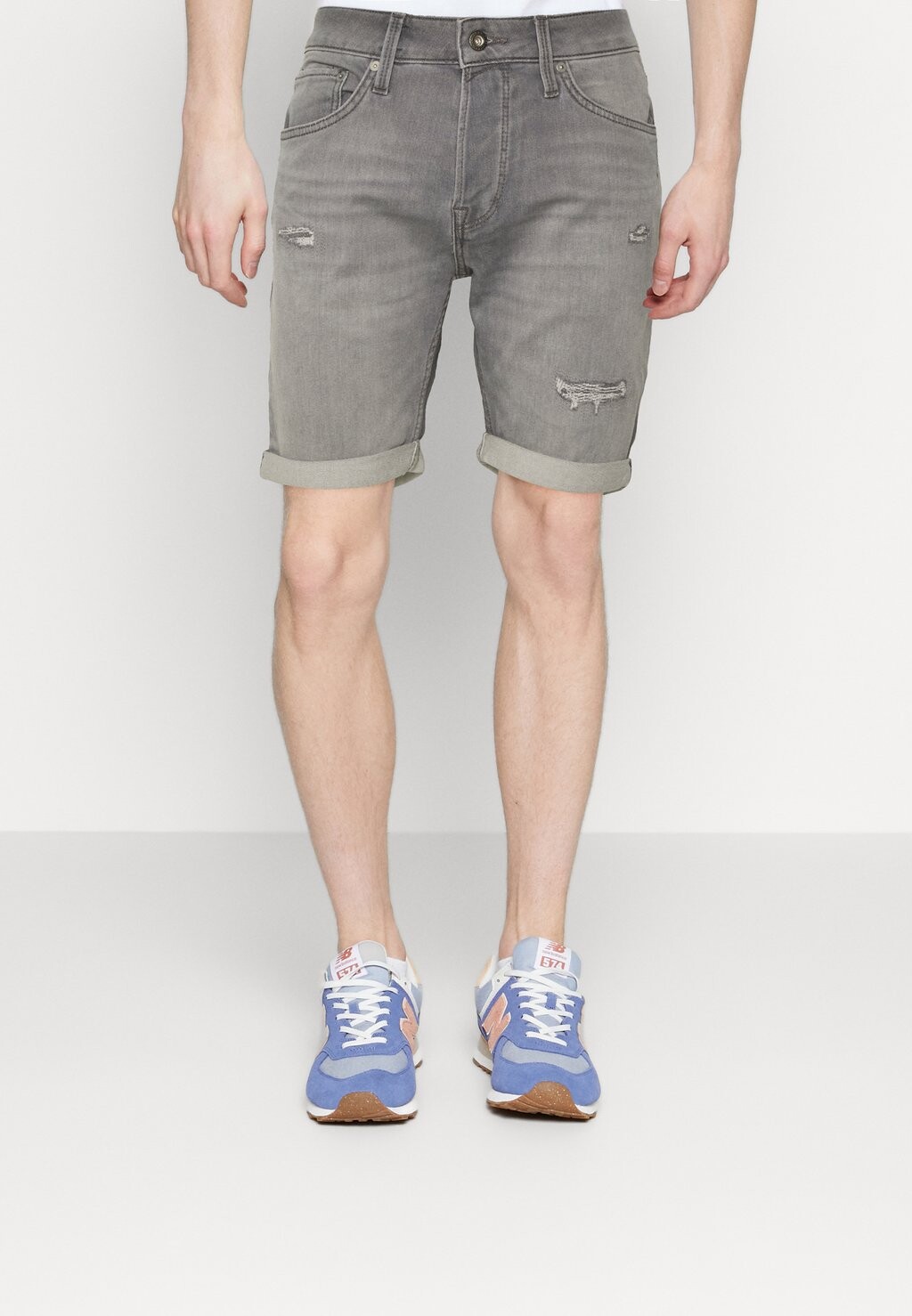 

Джинсовые шорты Jack & Jones