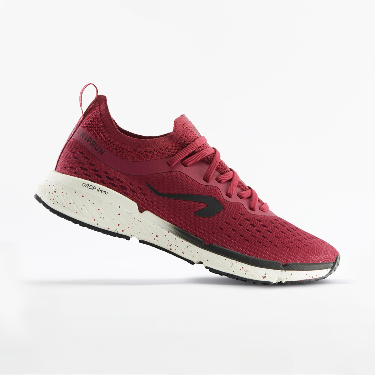 

Кроссовки женские Puma Magnify Nitro Surge, розовый/черный