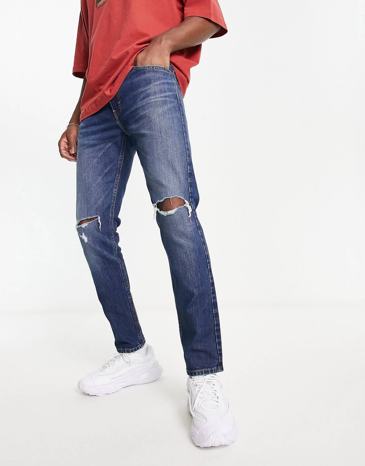 

Узкие зауженные джинсы Levi's 512 темно-синего цвета