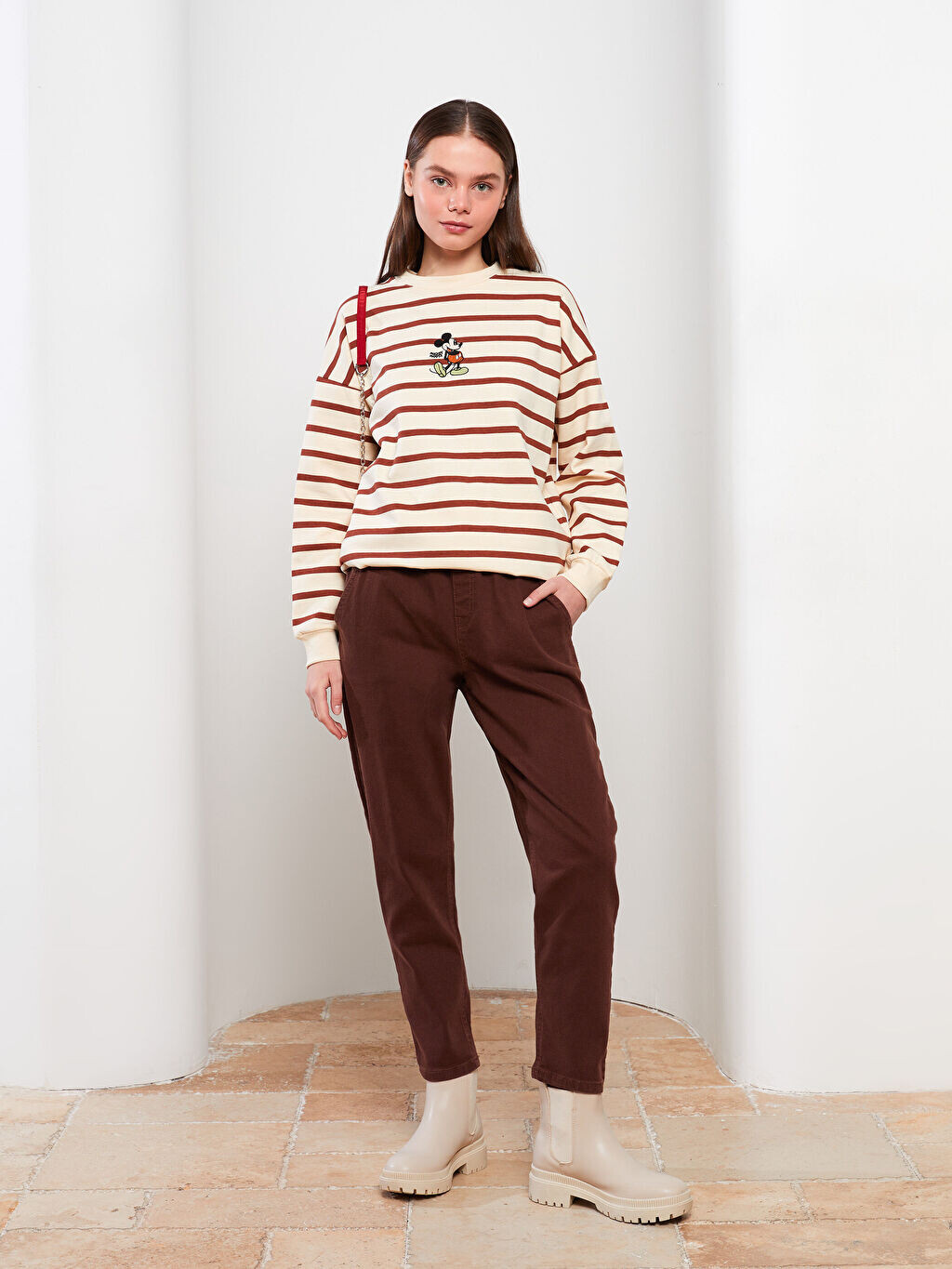 

Комфортные прямые женские брюки из габардина LCW Modest