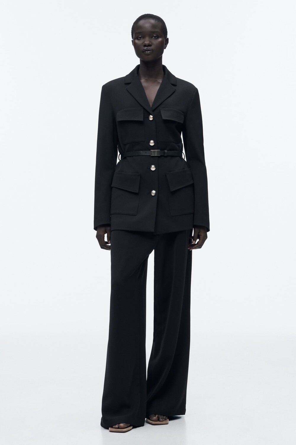 

Блейзер с поясом ZARA, черный