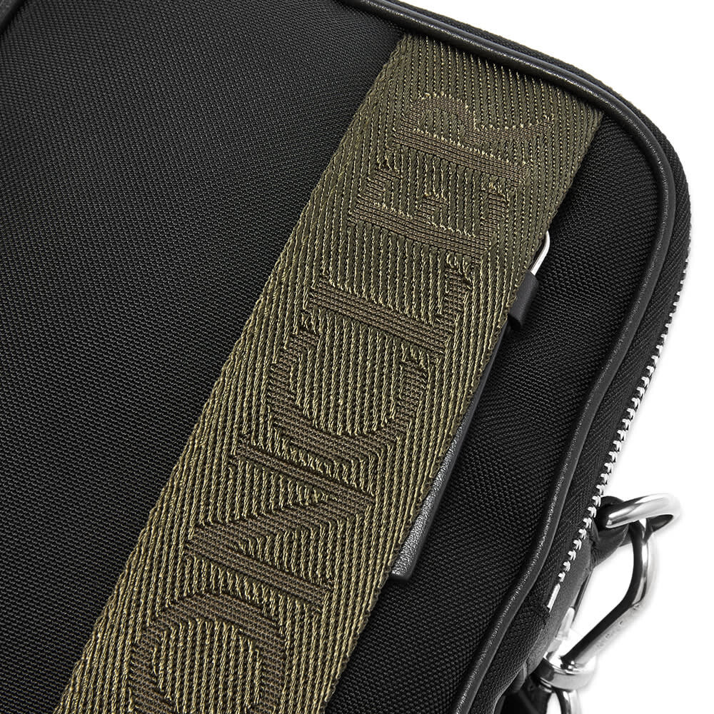 

Сумка Moncler Detour Crossbody Bag