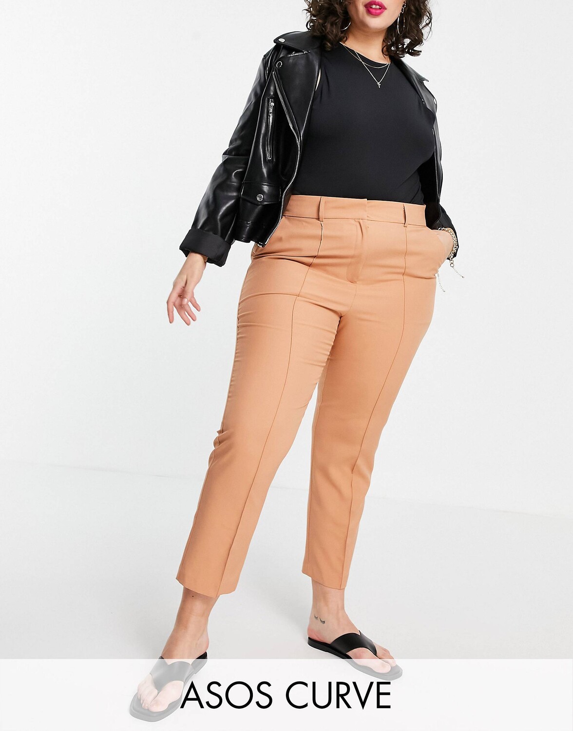 

Классические брюки с защипами до щиколотки ASOS DESIGN Curve mix & match, Коричневый