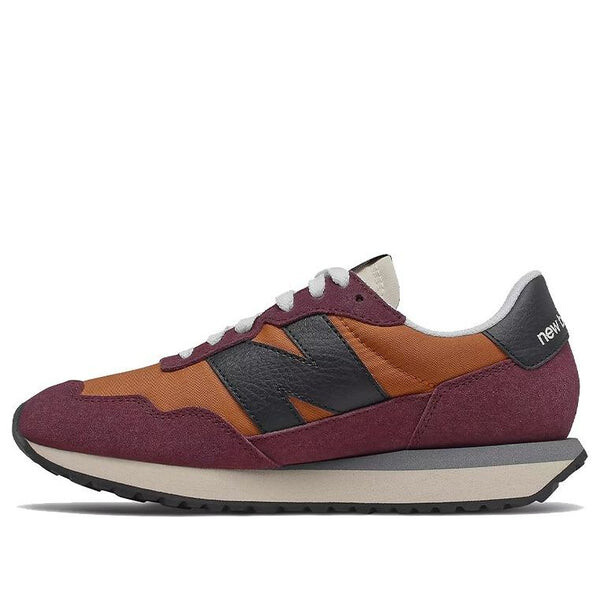 

Кроссовки 237 New Balance, красный
