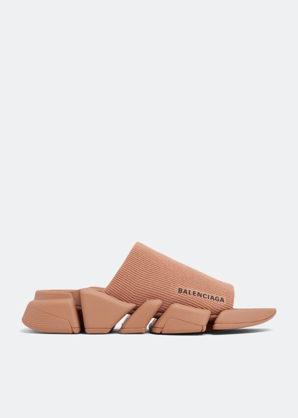 

Шлепанцы BALENCIAGA Speed 2.0 slides, бежевый