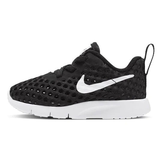 

Кроссовки Nike Tanjun Br Bte, черный/белый