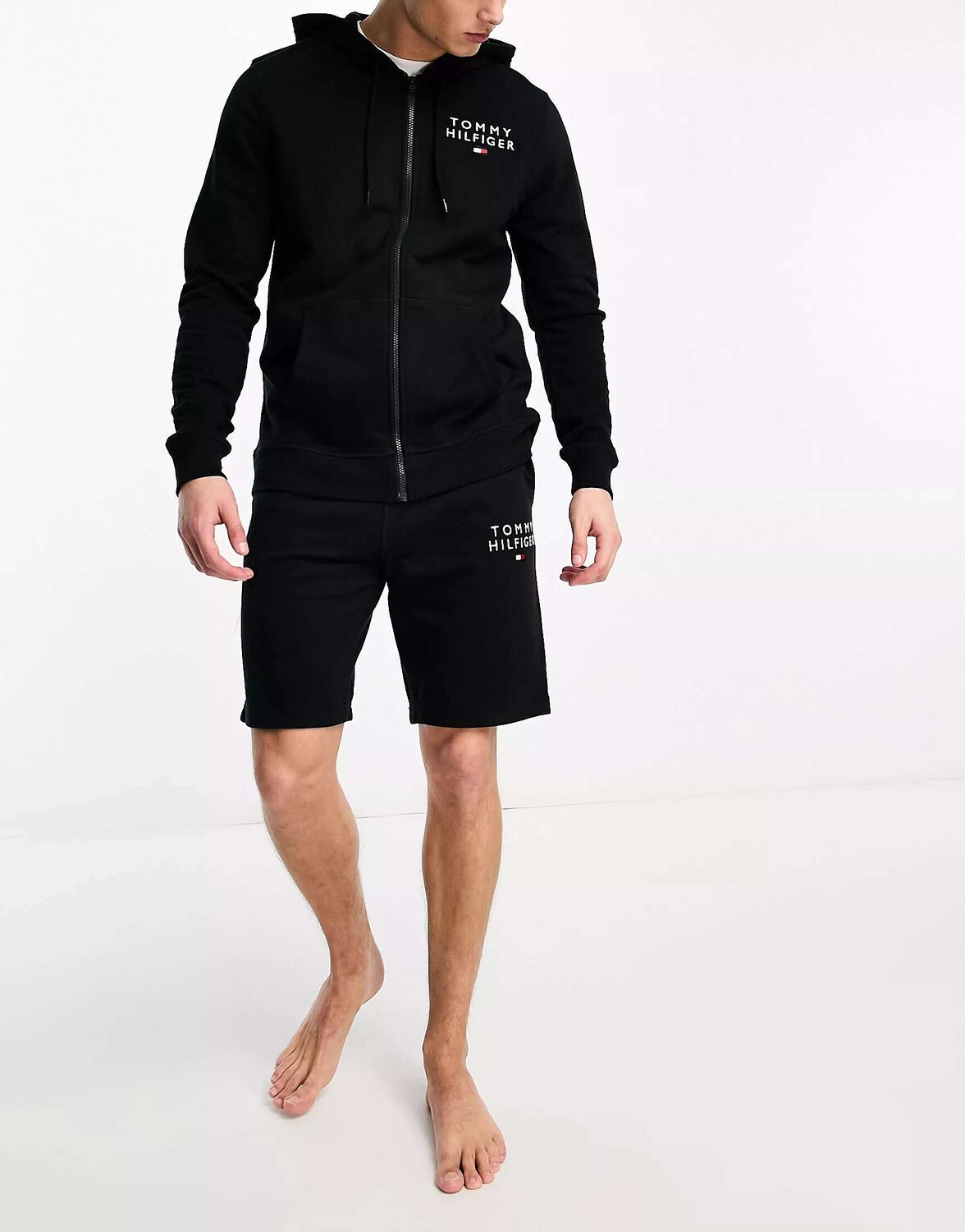 

Черные шорты Tommy Hilfiger Original