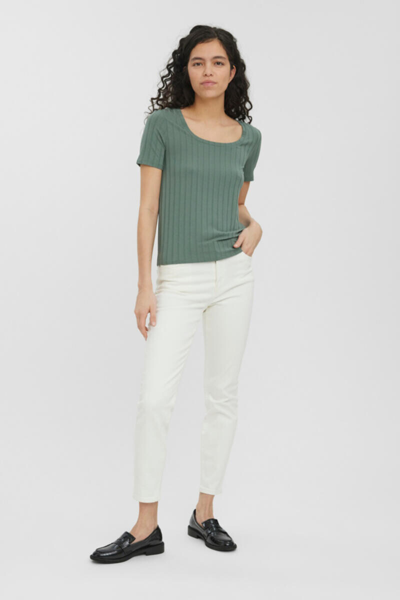 

Футболка Vero Moda, зеленый