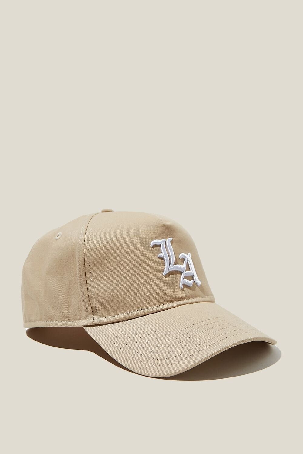 

Snapback с изогнутым пиком Cotton On