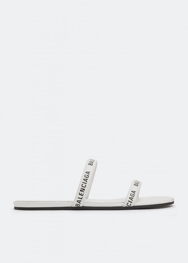 

Сандалии BALENCIAGA Round flat sandals, белый