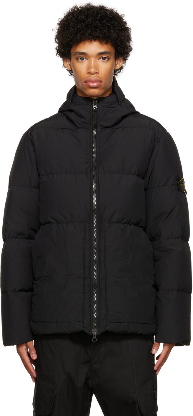 

Черный пуховик Naslan Stone Island