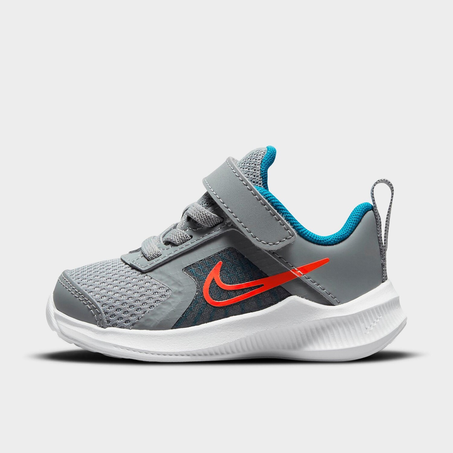 

Повседневная обувь Nike Downshifter 11 с крючками и петлями для малышей для мальчиков, серый