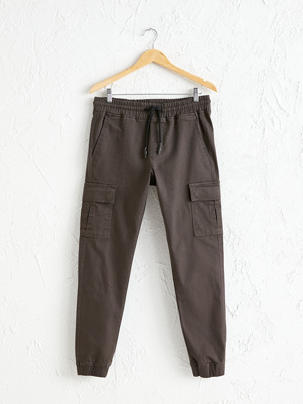 

Брюки Slim Fit Jogger из габардина LCW Casual