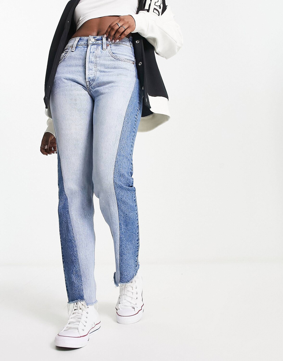 

Светлые джинсы со сращенными штанинами Levi's 501