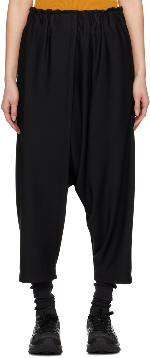 

Черные базовые брюки 132 5. ISSEY MIYAKE, Черный