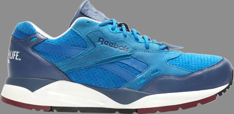 Distinct life x outlet reebok bolton blue spirit