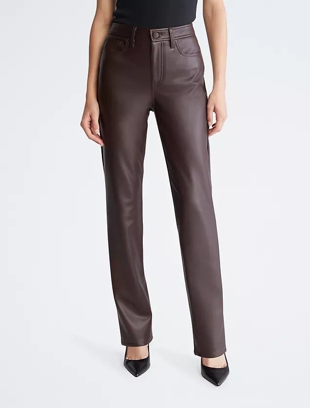 

Брюки Calvin Klein Faux Leather Straight Leg, коричневый