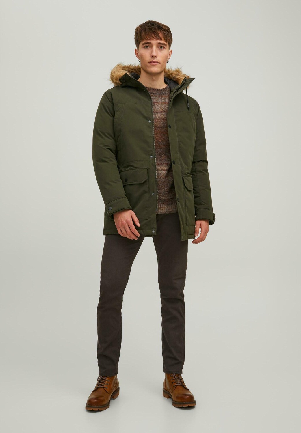 

Пальто зимнее Jack & Jones, зеленый