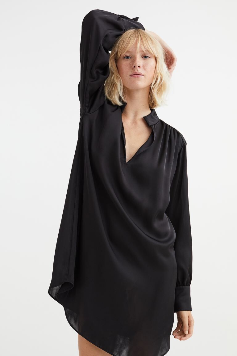 

Атласное платье-туника H&M, черный