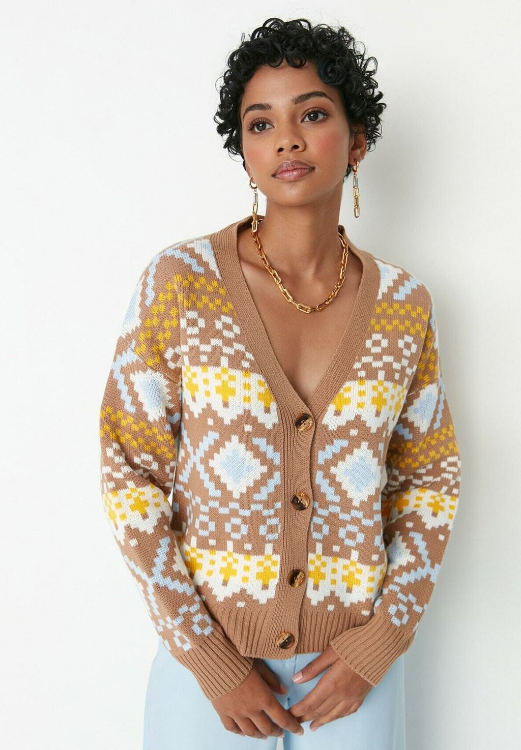 

Кардиган Trendyol, цвет camel