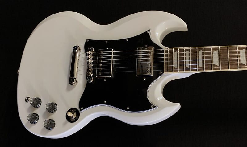 

Стандарт SG — альпийский белый Epiphone SG Standard -