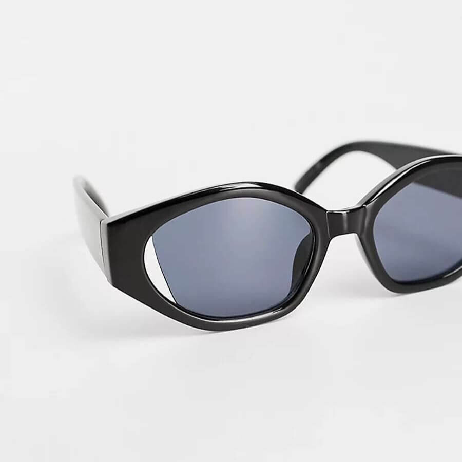 

Солнцезащитные очки Public Desire Wide Cat Eye, черный