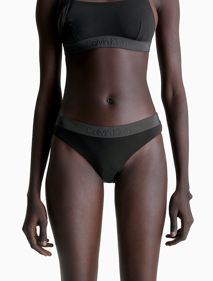 

Плавки бикини Core в тон Calvin Klein, черный