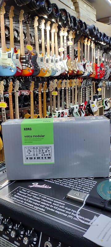 Микромодульный синтезатор Korg Volca Modular korg volca modular компактный аналоговый полумодульный синтезатор
