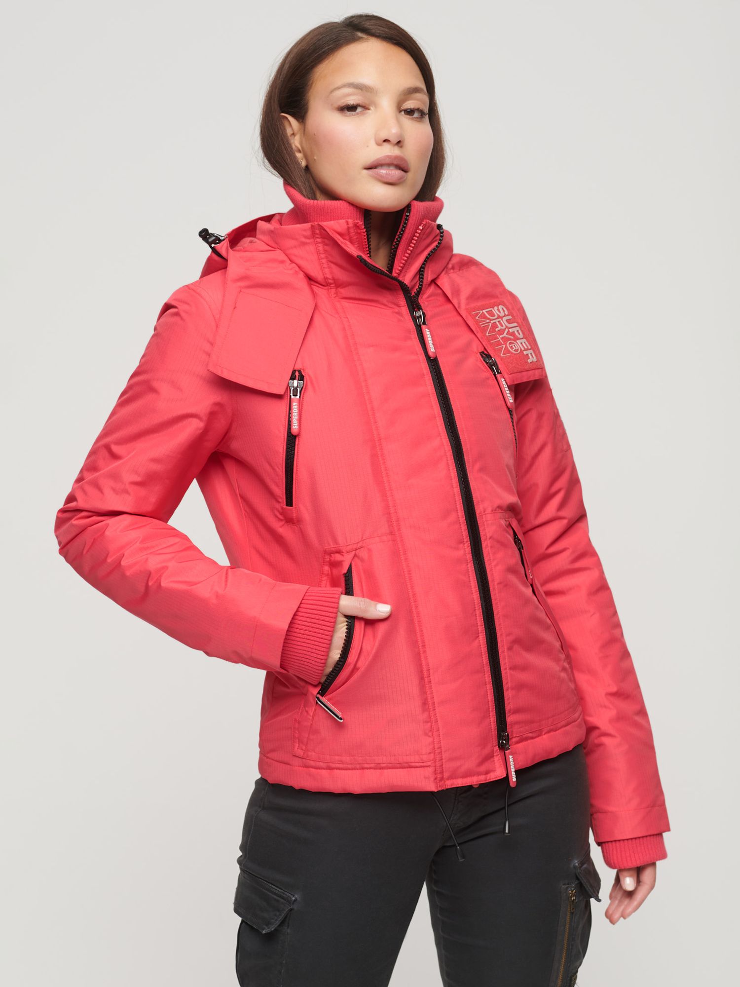 Куртка-ветровка Mountain SD Superdry, активный розовый