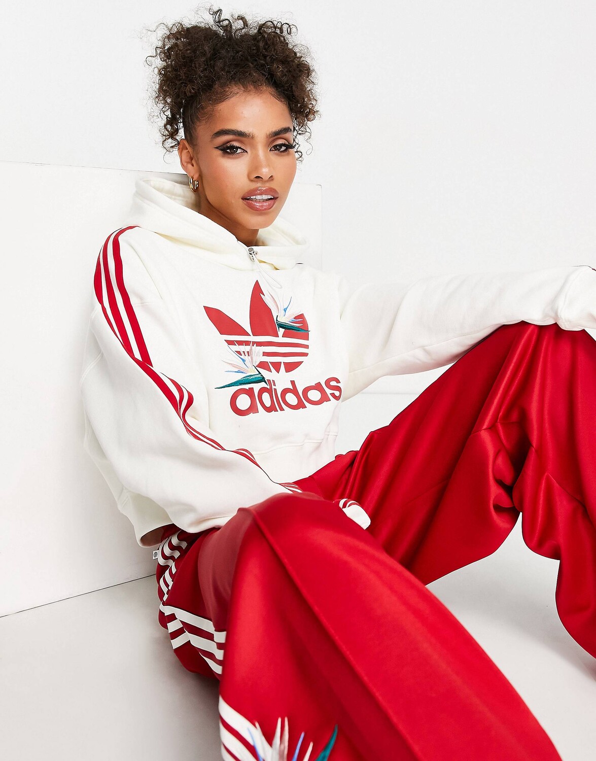 

Кремово-белая худи adidas Originals x Thebe Magugu, Белый