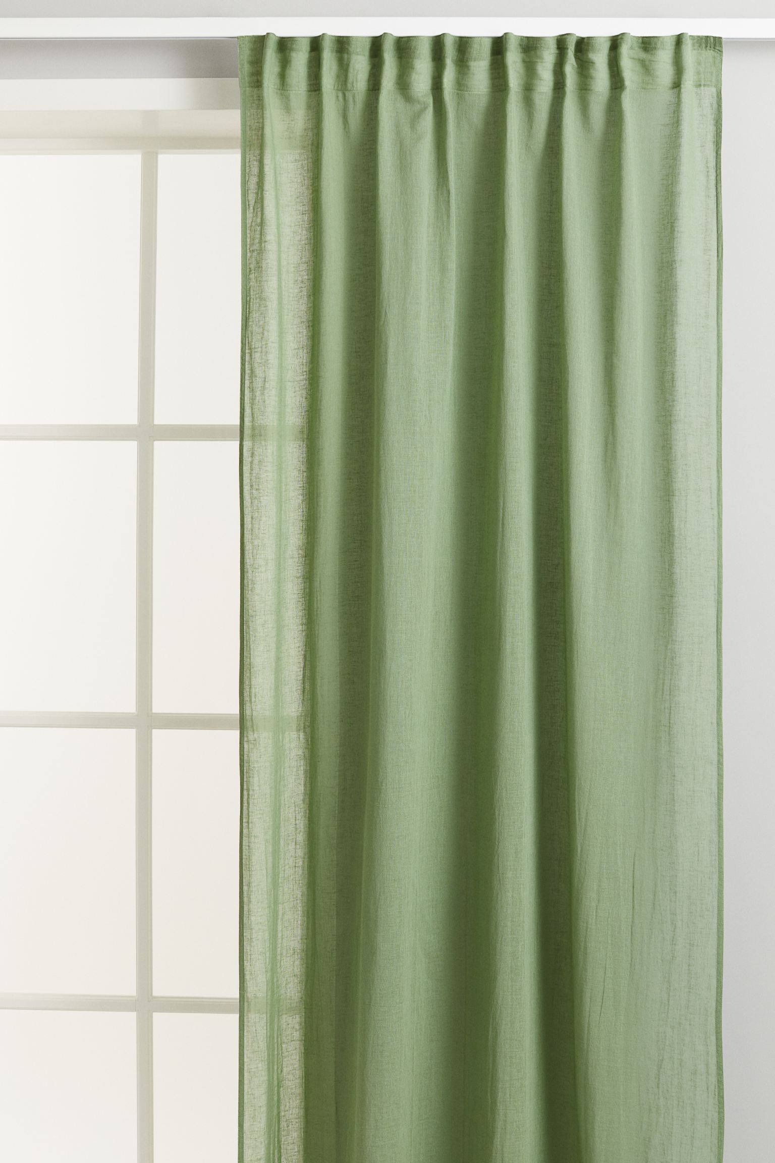 Комплект штор H&M Home Linen-blend Curtain, 2 предмета, зеленый