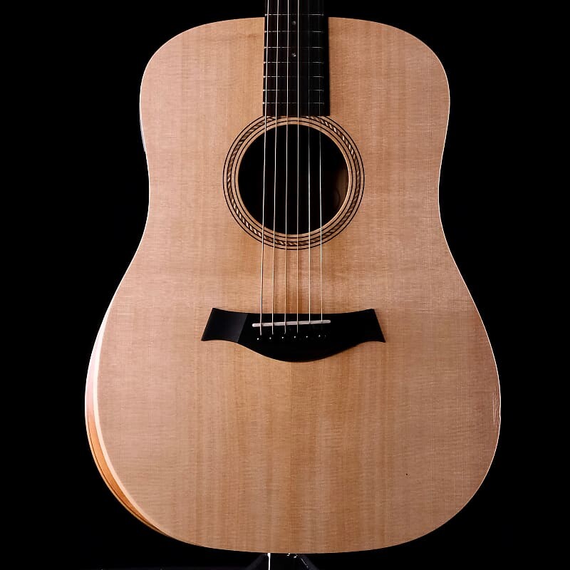 

Электроакустическая гитара Taylor Academy 10e - натуральный цвет Taylor Academy 10 Guitar