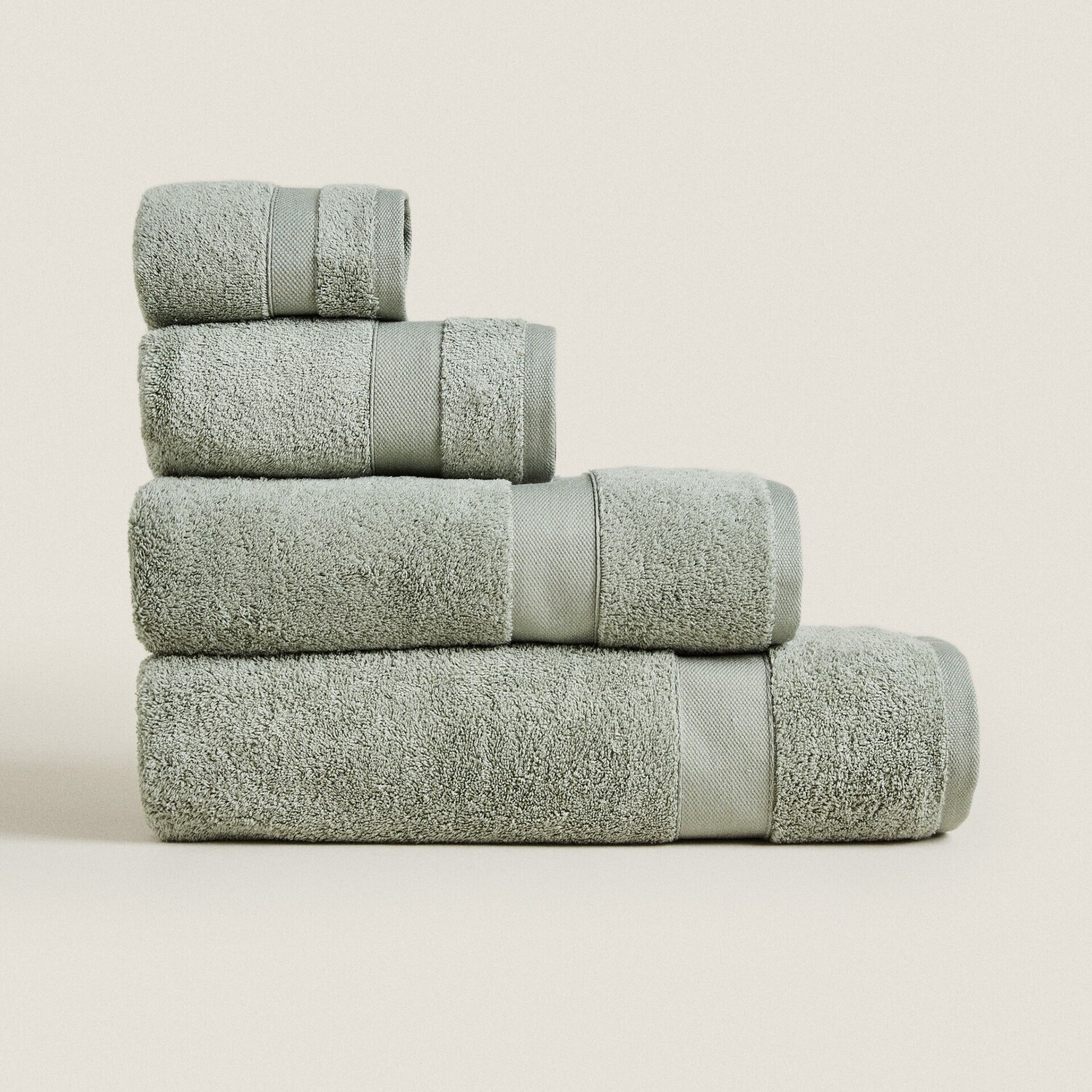

Полотенце Zara Home Premium Cotton, зеленый