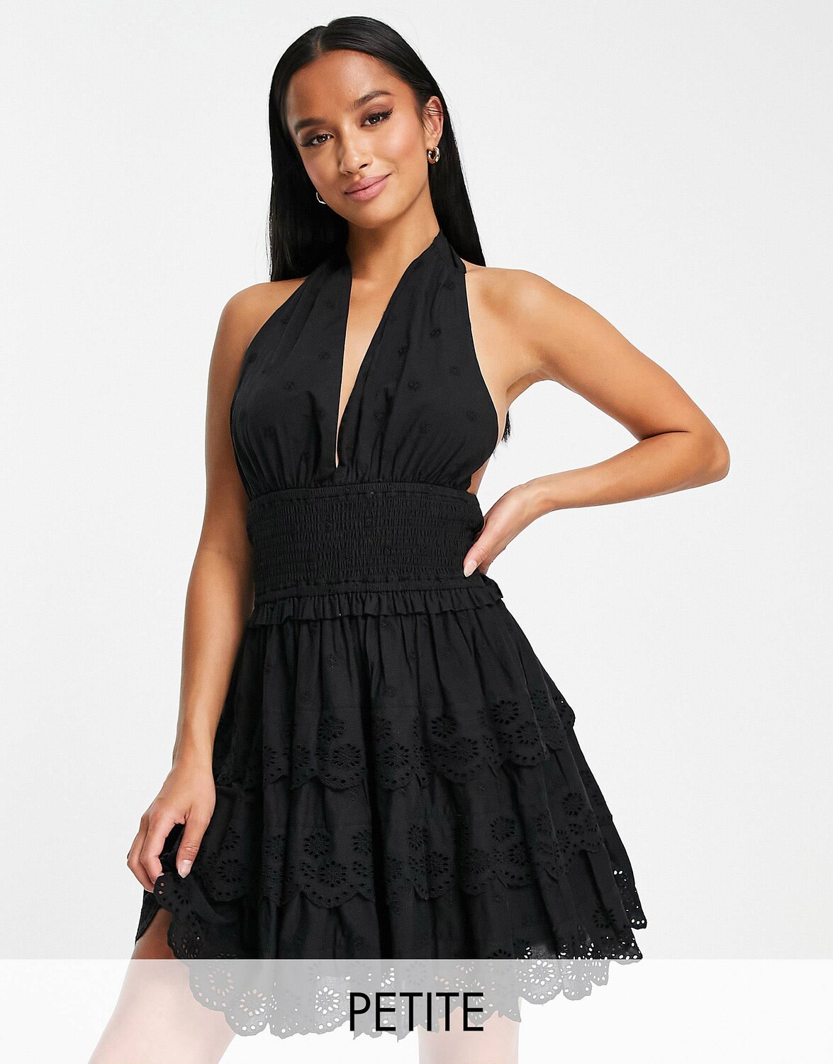 

Черное платье мини с запахом и завязками на шее Miss Selfridge Petite, Черный