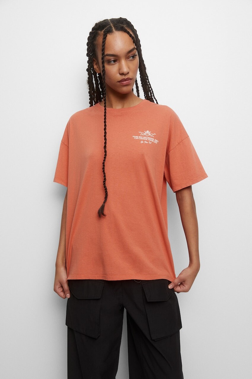 

Оранжевая футболка с рисунком Pull&Bear, оранжевый