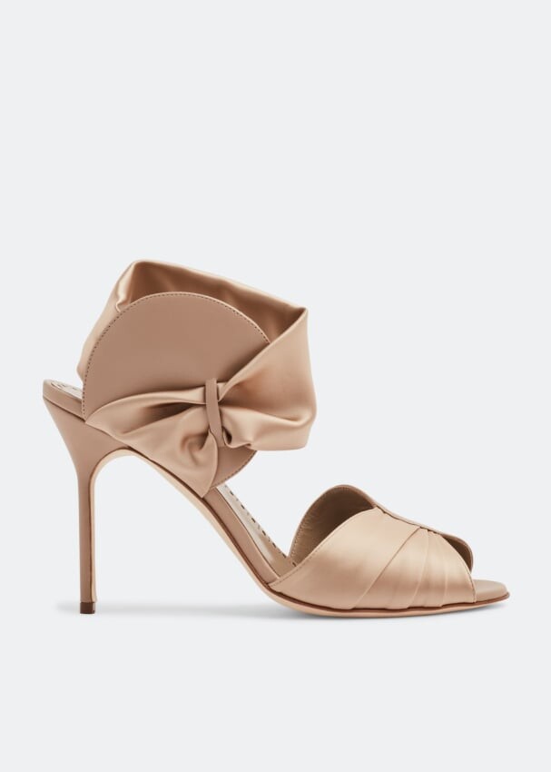

Сандалии MANOLO BLAHNIK Bimbanu sandals, бежевый