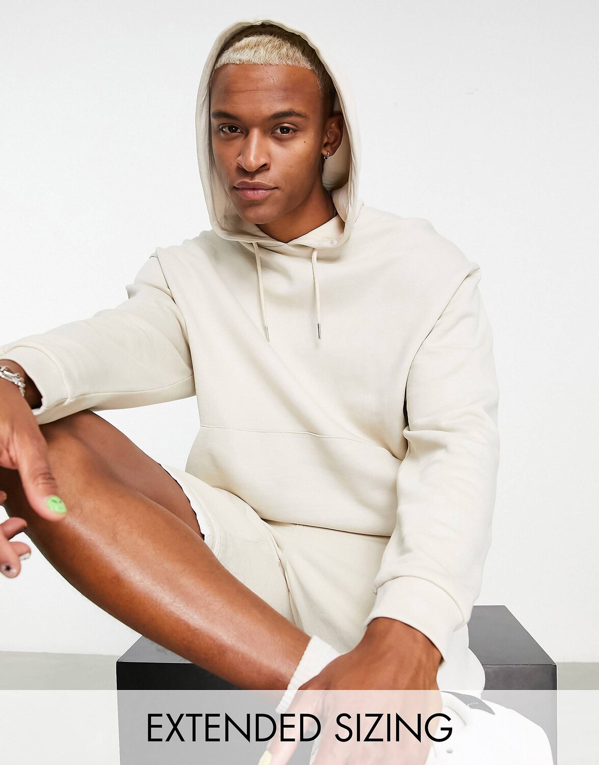 

Худи свободного кроя бежевого цвета ASOS DESIGN, Бежевый