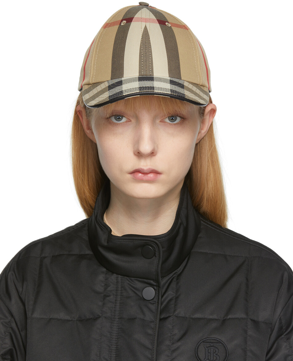 

Бежевая кепка в клетку Giant Burberry