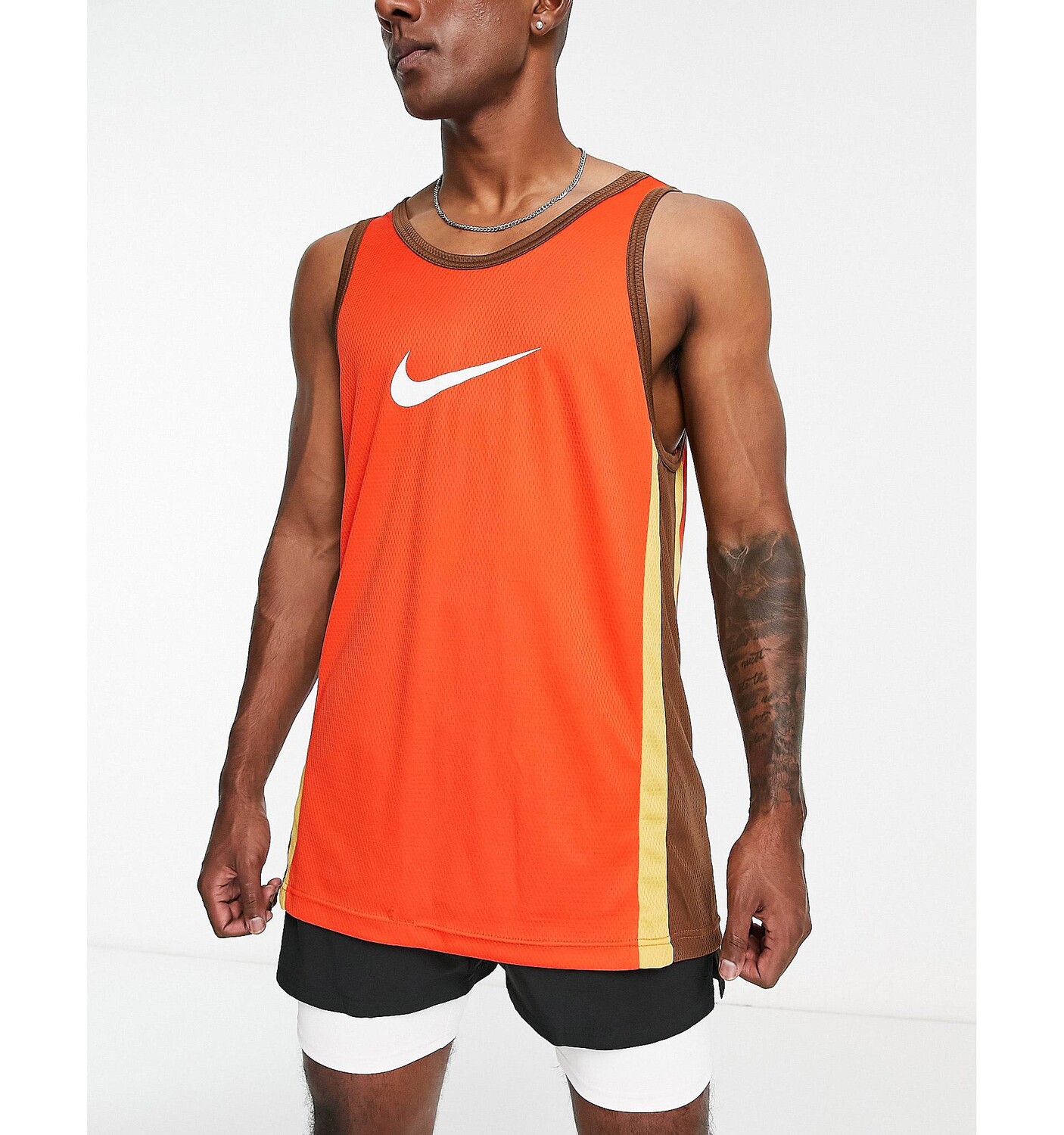 

Красная майка с логотипом Nike Basketball Icon