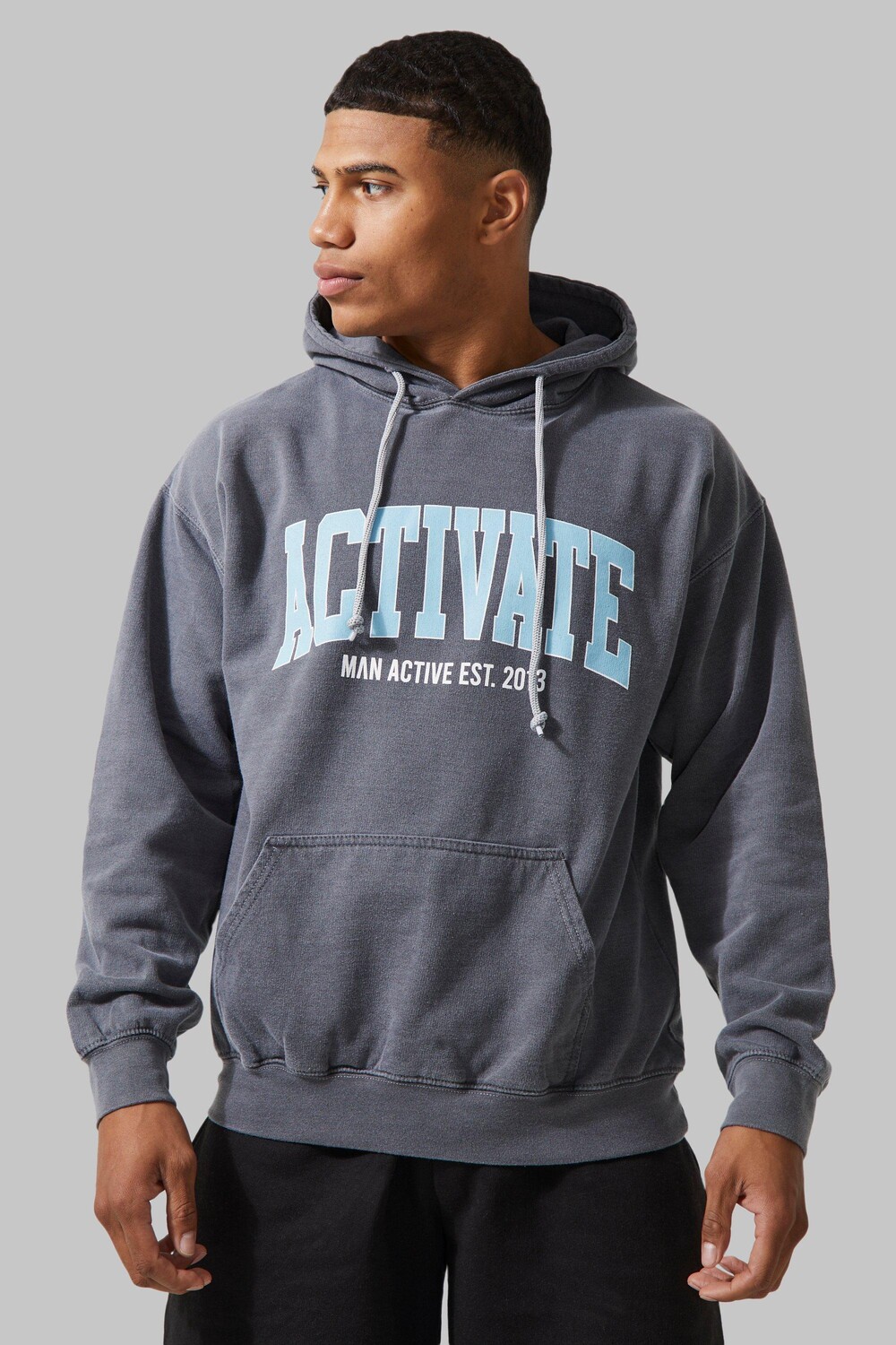 

Мужская худи active overdye activate Boohoo, угольный