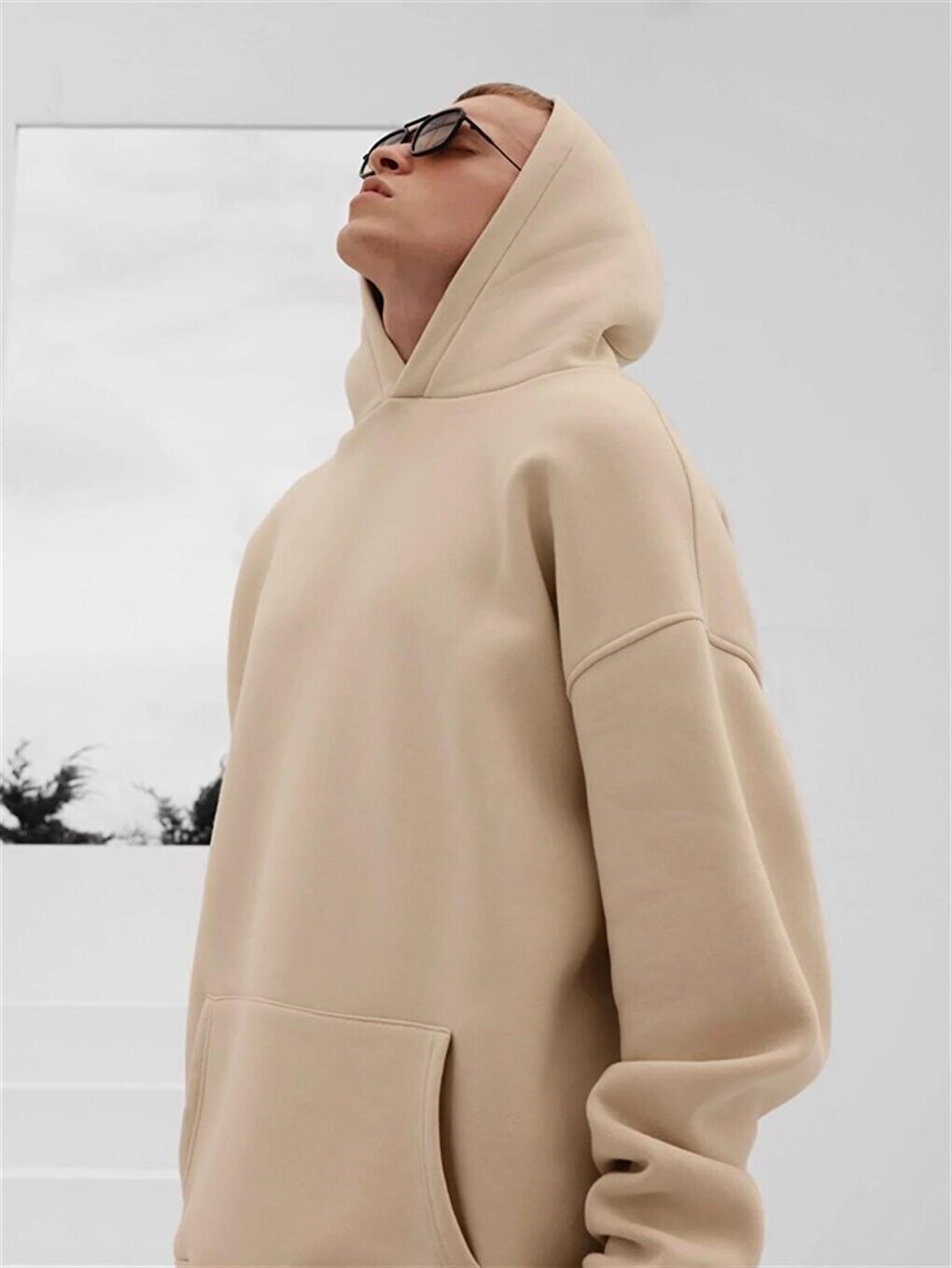 

Толстовка Oversize с капюшоном кремового цвета ablukaonline