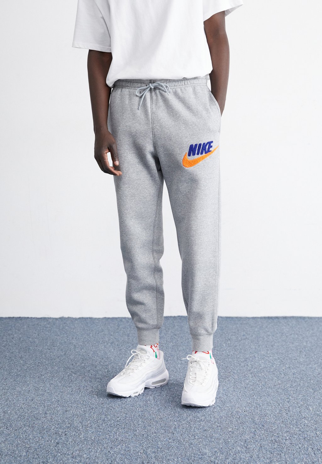 Спортивные штаны CLUB JOGGER Nike Sportswear, цвет dark grey heather