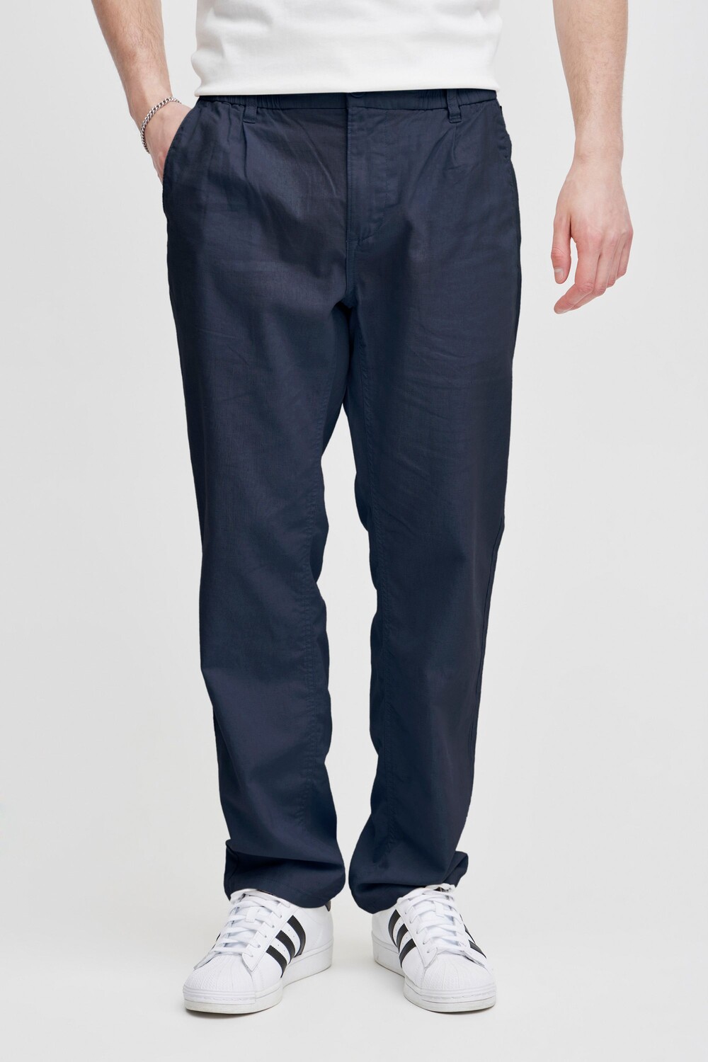 

Тканевые брюки BLEND Chino in, цвет Chinohose in