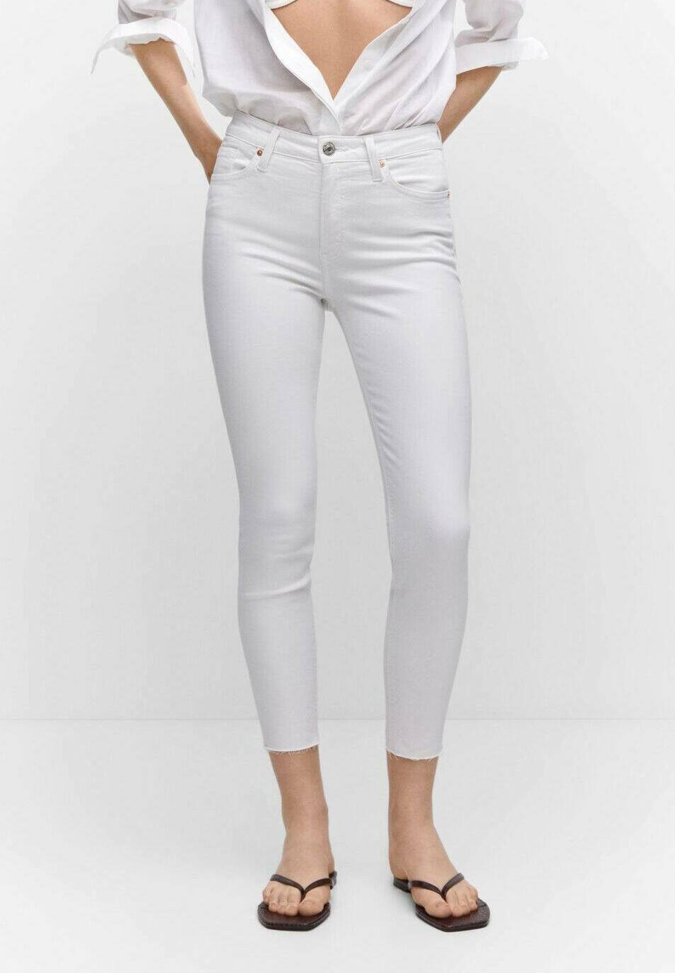 

Джинсы Skinny Fit Mango, белый