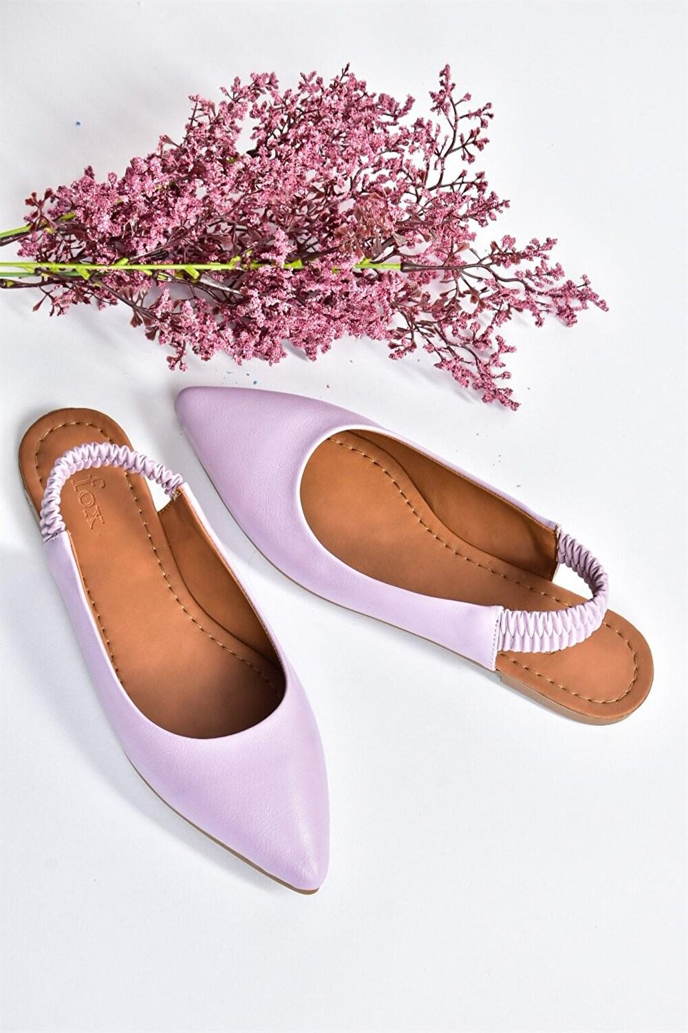 

Сиреневые повседневные женские туфли на плоской подошве M250020509 Fox Shoes