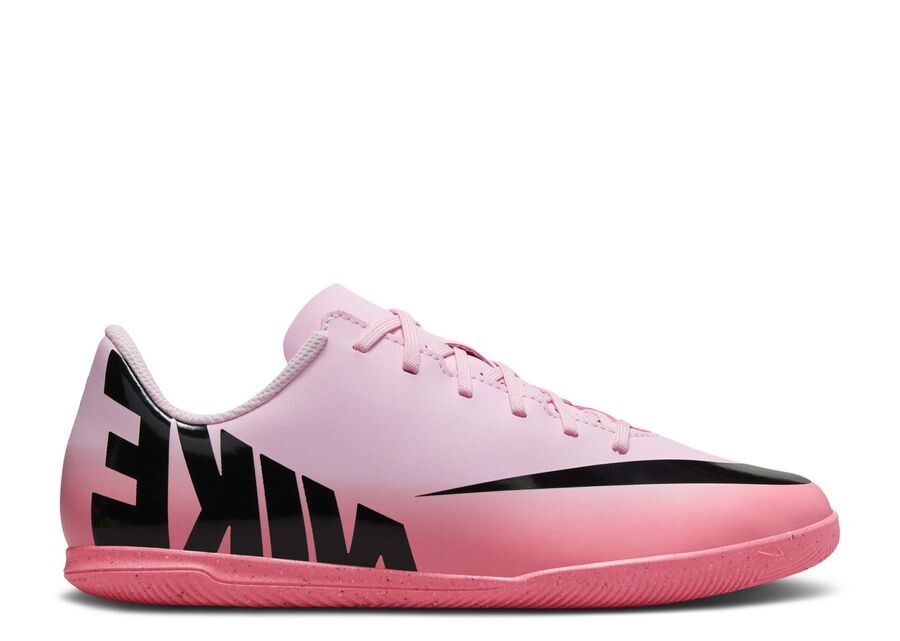 

Кроссовки Nike Mercurial Vapor 15 Club IC GS, цвет Mad Brilliance Pack