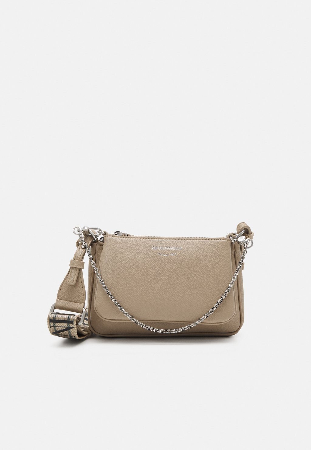 

Сумка Emporio Armani